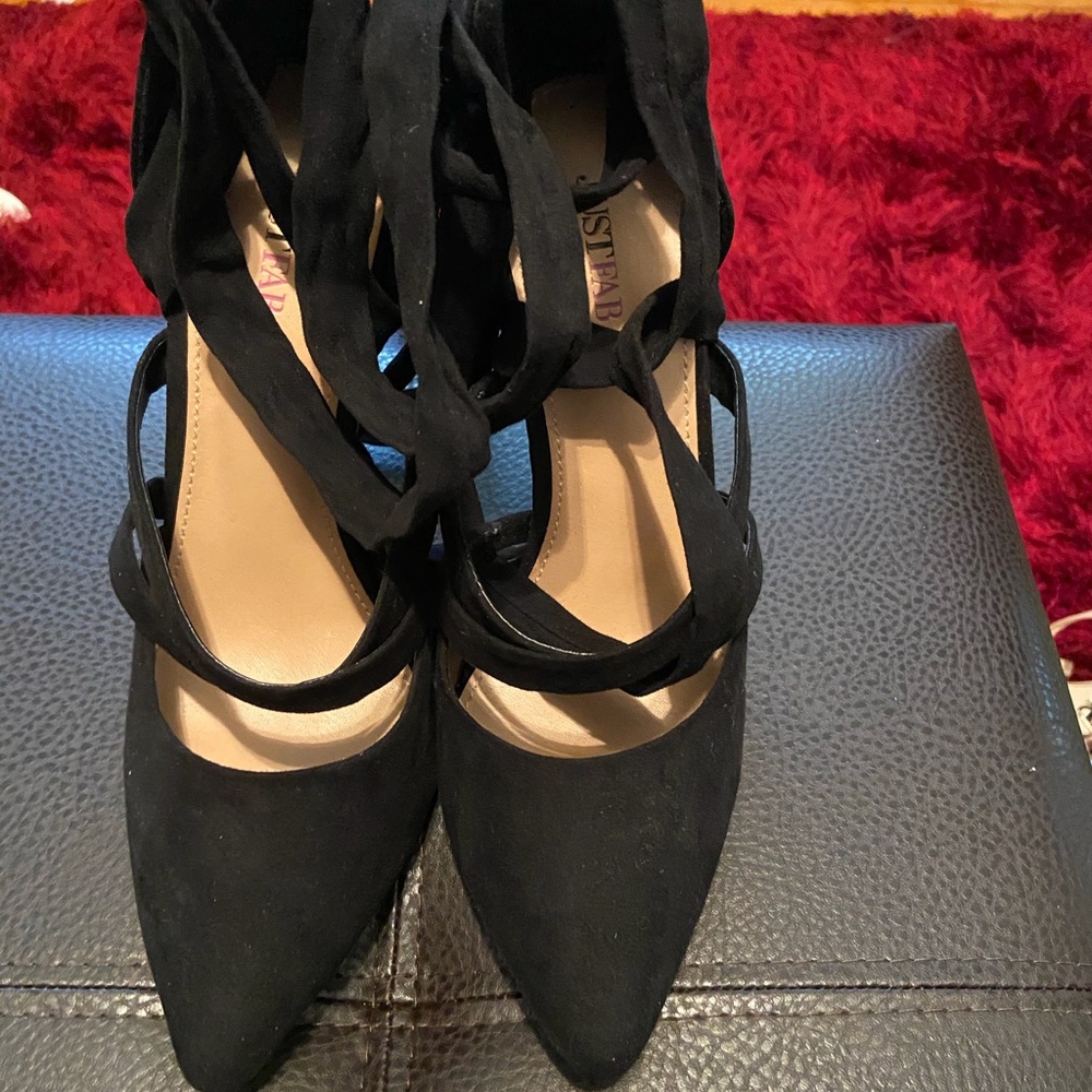 BRAND NEW STILETTOS